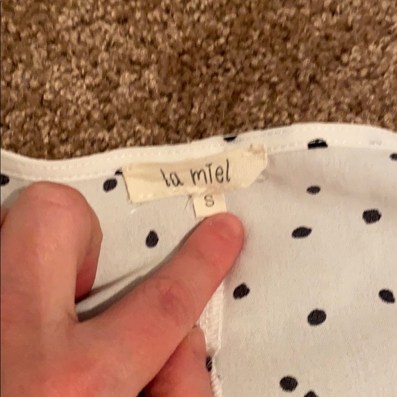 Top - Picture 2 of 3